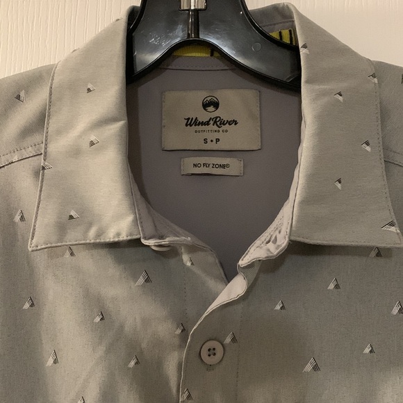 NWOT Wind River Outfitting Company shirt - Picture 2 of 12